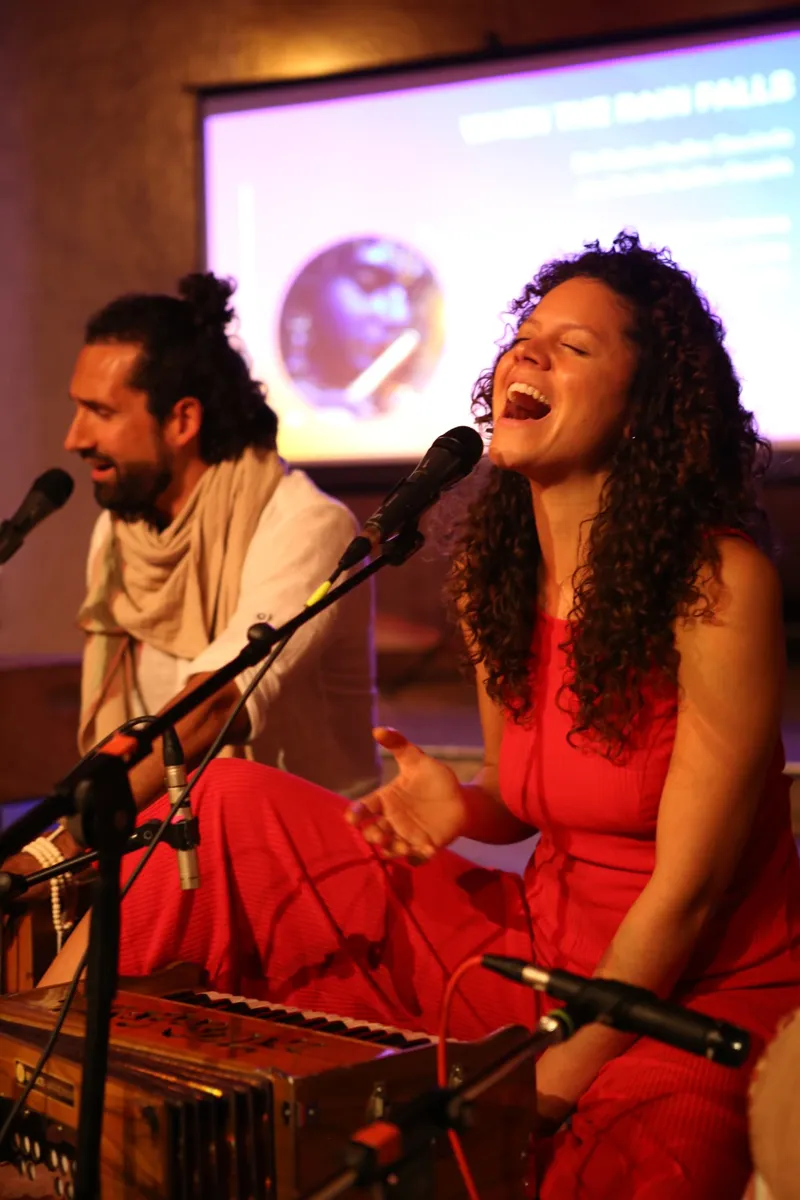 Live Kirtan with Norema Paw